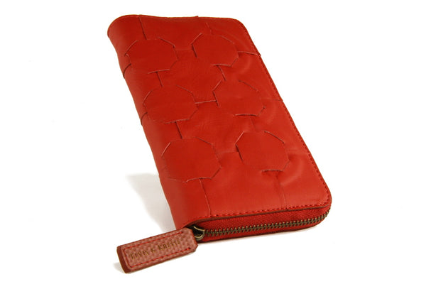 Elvis & Kresse Fire & Hide Zip Purse in Red at Supernomad