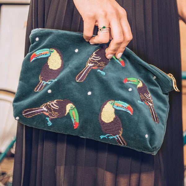 Elizabeth Scarlett Toucan Pouch at Supernomad